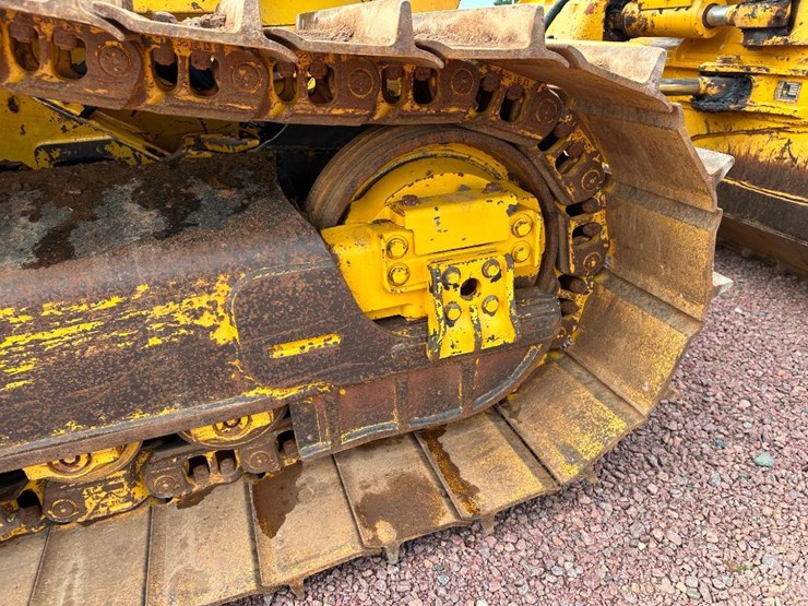 2007-komatsu-d51px-22-image-20