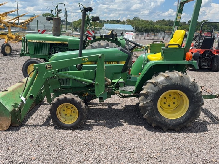 john-deere-770-image-13