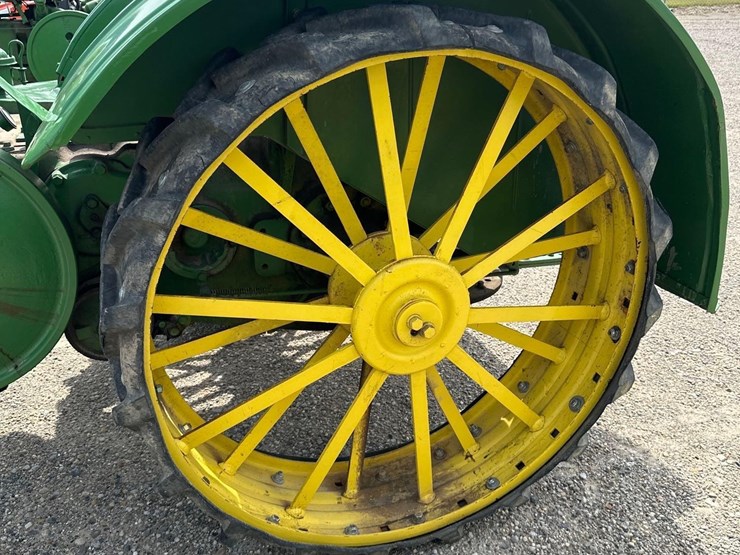 john-deere-d-image-8