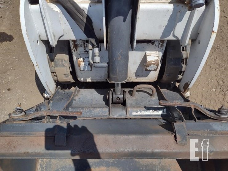 2015-bobcat-mt55-image-11