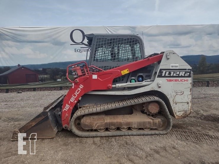 2017-takeuchi-tl12r2-image-1