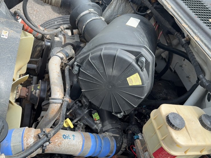 2006-ford-f650-image-21