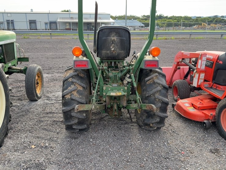 john-deere-770-image-9