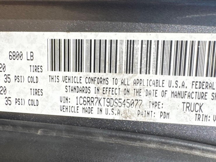 2013-dodge-ram-1500-image-24