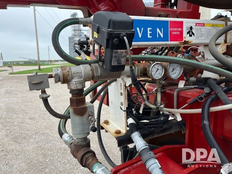 2016-caseih-940-nh3-tool-bar-(jn2532,-unit-561)-image-21