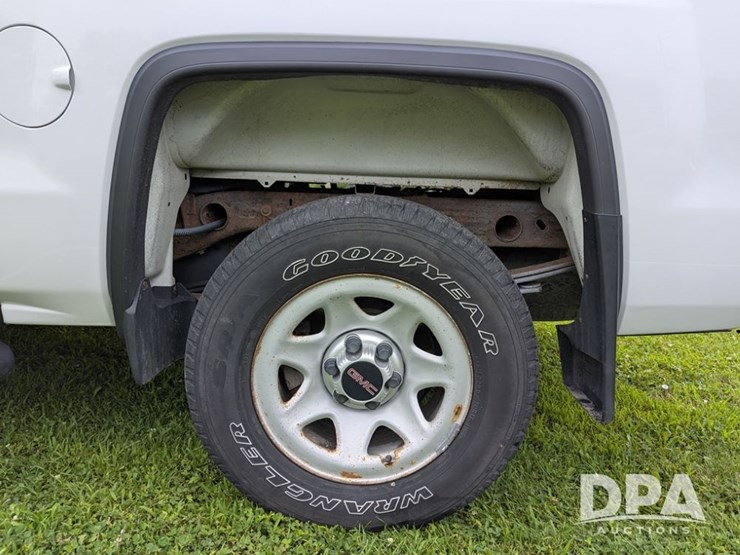 2016-gmc-sierra-pickup-(lt1366)-image-15