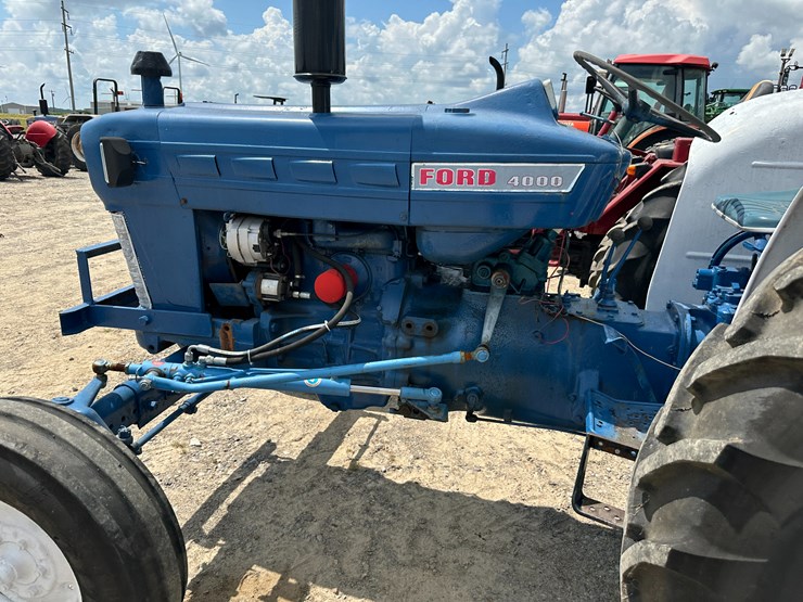ford-4000-image-20