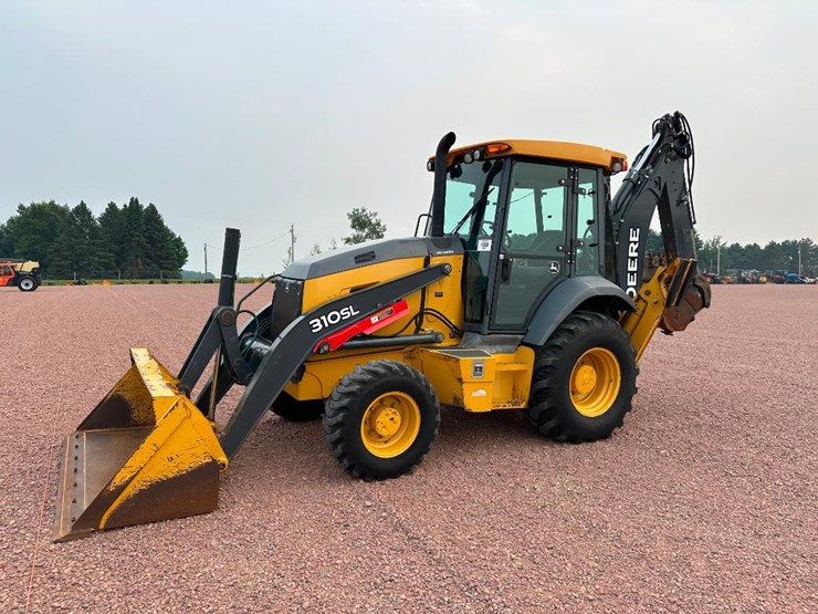 2018-deere-310sl-image-1
