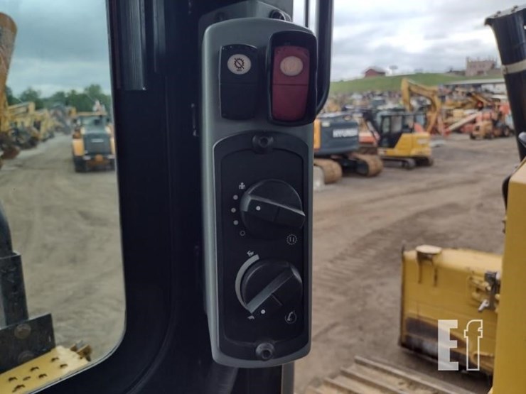2018-caterpillar-d6t-lgp-image-13