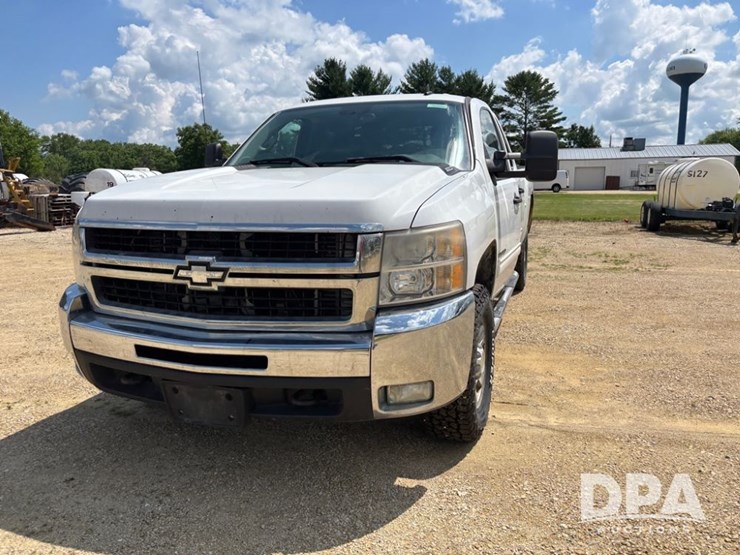 2010-chevy-2500hd-pickup-(dr11857)-image-3