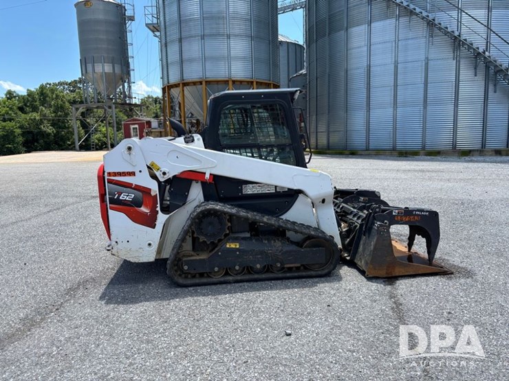 2021-bobcat-t62-image-6