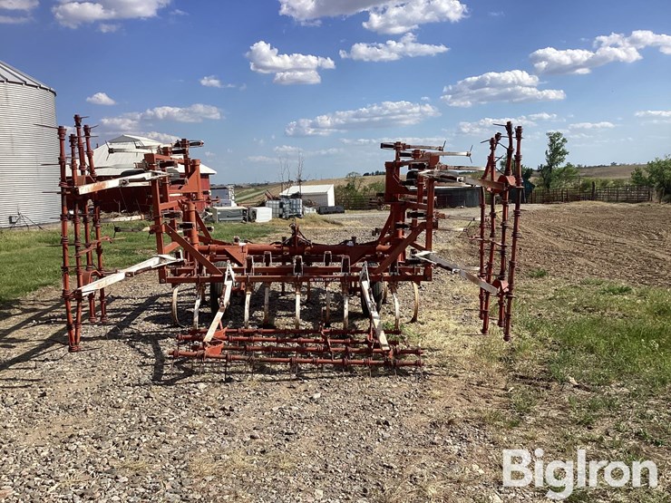 wil-rich-20'-field-cultivator-image-6