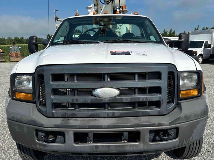 2006-ford-f450-xl-image-2