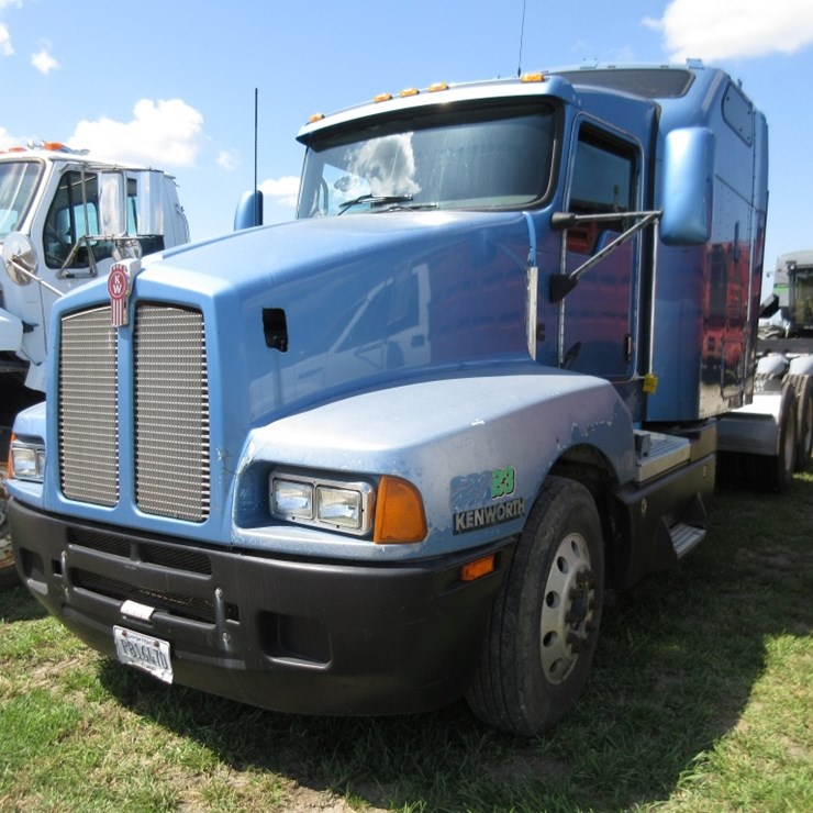 2006 KENWORTH T600