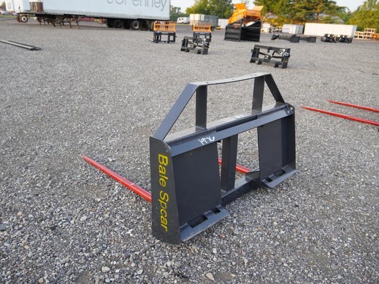 #2524-•-unused-2024-landhonor-skid-steer-bale-spear-image-4