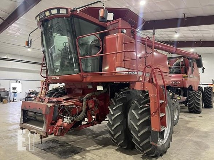 2005-case-ih-2388-image-3