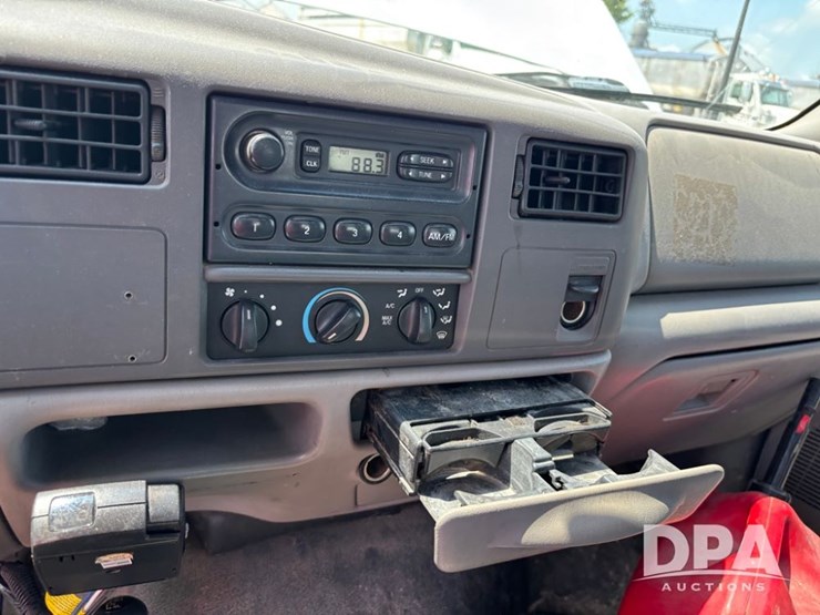 1999-ford-f350-image-56
