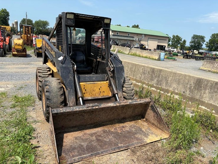 1998-new-holland-lx885-image-3