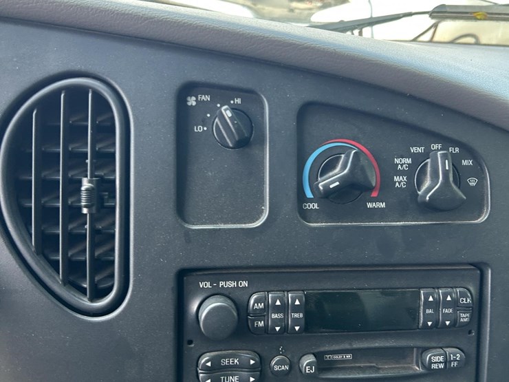 1999-ford-e450-image-29