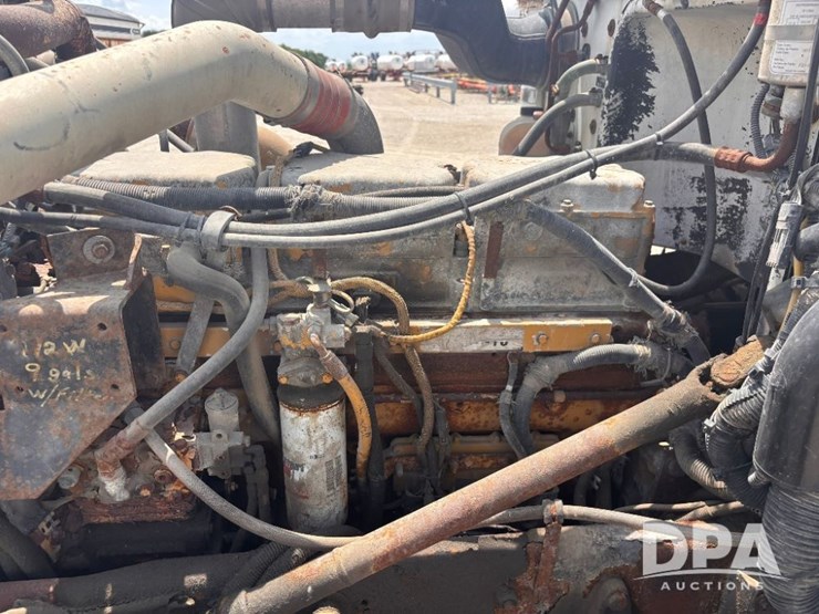 2000-peterbilt-357-image-64
