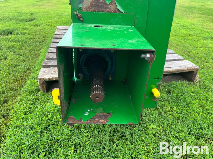 john-deere-6000-image-9