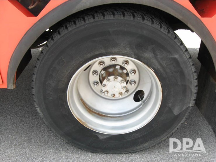 2009-international-durastar-4400-image-25