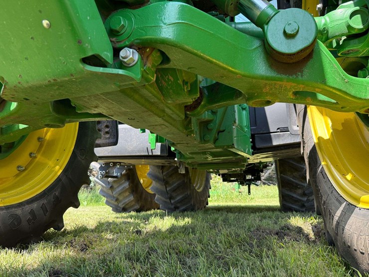 2021-john-deere-8r-340-image-70