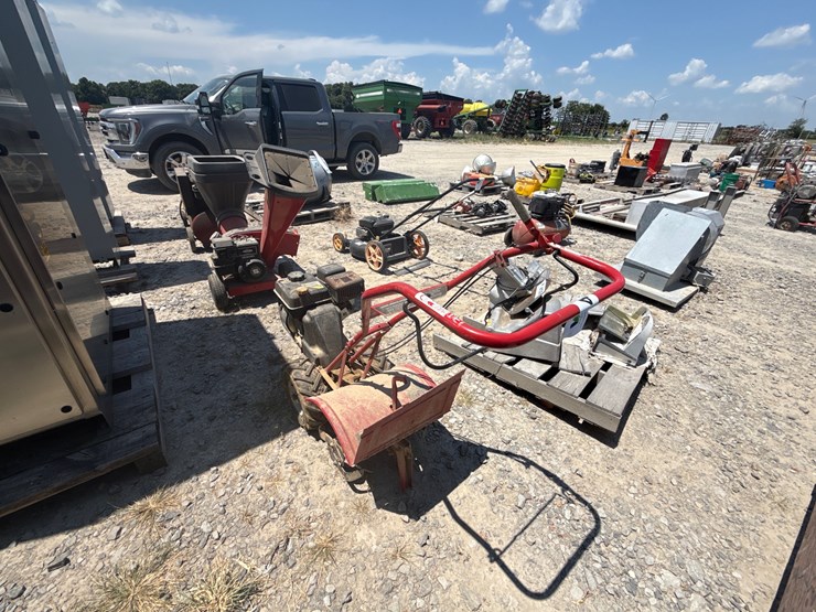 troy-bilt-super-bronco-image-4