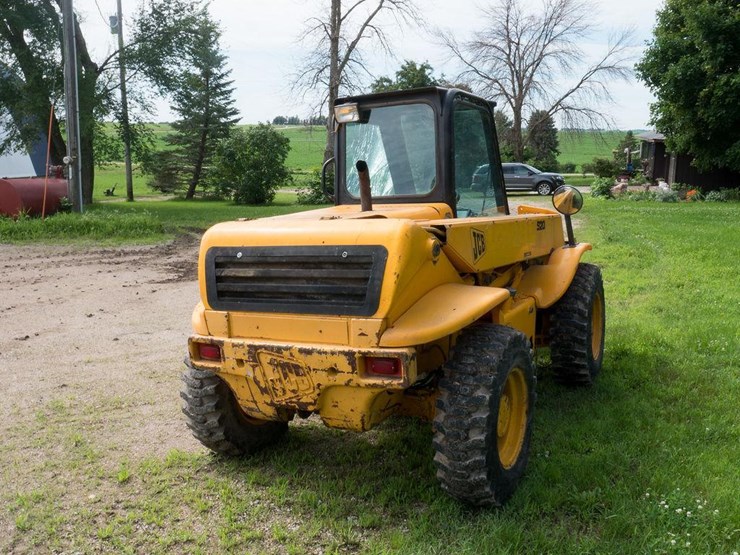 1999-jcb-520-image-10