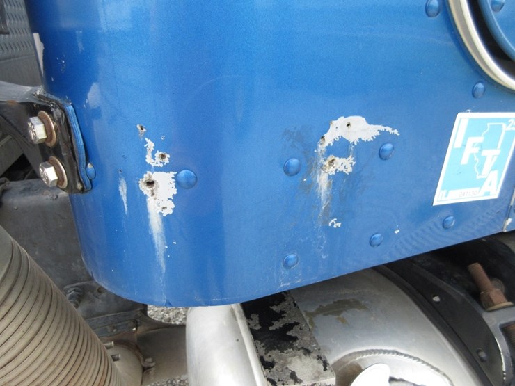 2007-peterbilt-378-image-13