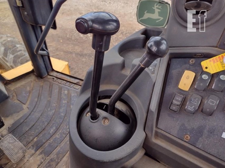 2008-deere-310sj-image-8