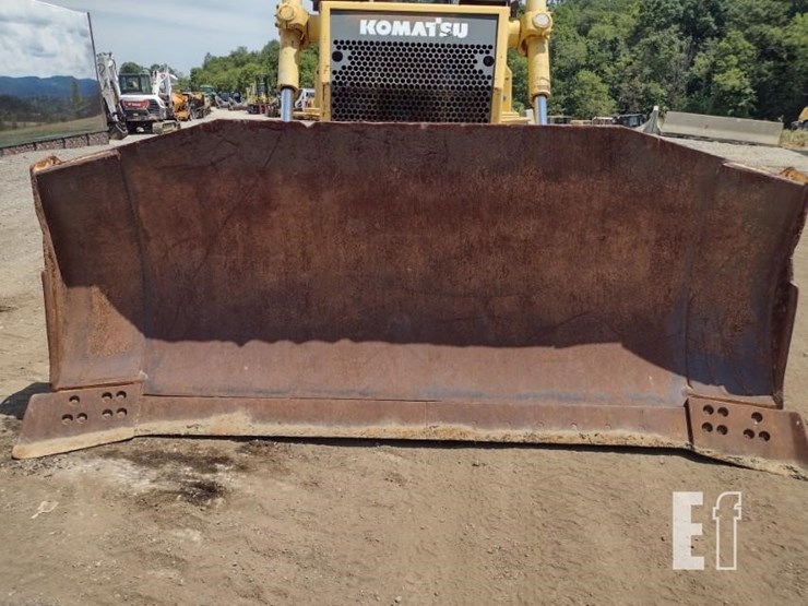 2004-komatsu-d65ex-15-image-17