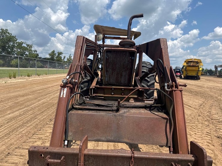 ford-7600-image-15