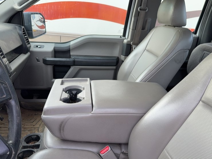 2015-ford-f150-image-19