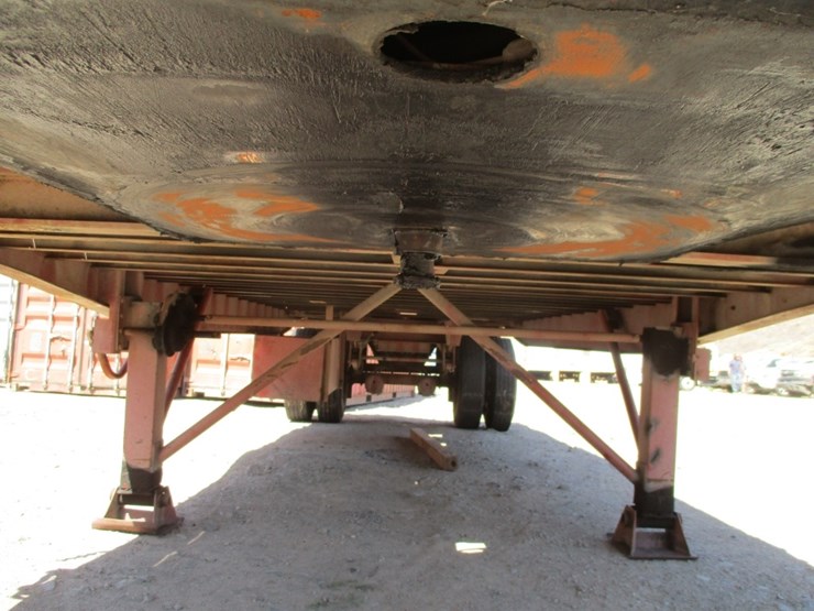 utility-flatbed-image-7