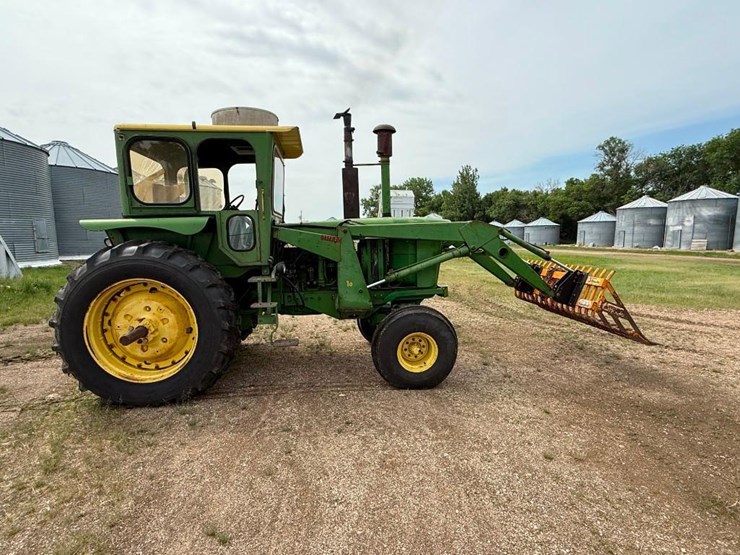 john-deere-4520-image-5