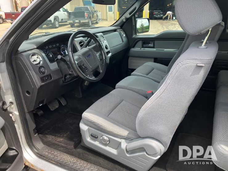 2012-ford-f150-xlt-image-10