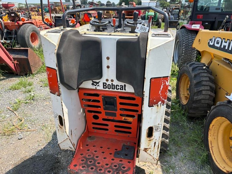 2017-bobcat-mt85-image-6