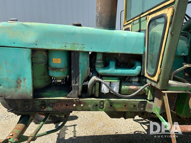 john-deere-3020-image-11