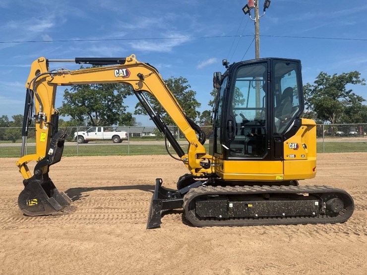 caterpillar-305cr-image-1