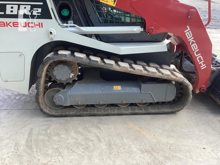 2023-takeuchi-tl8r2-image-10