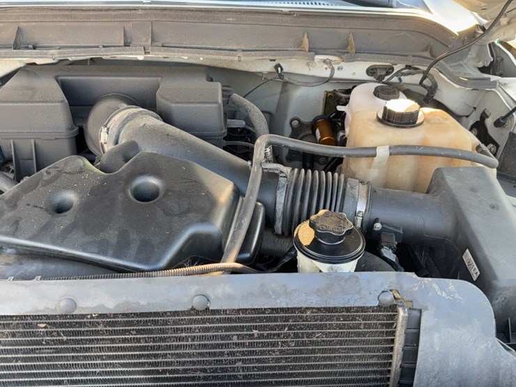 2013-ford-f350-image-28