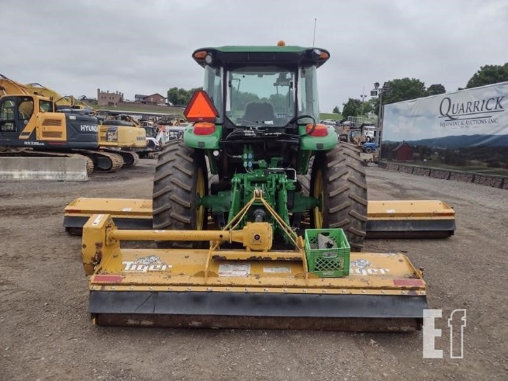 2015-john-deere-6105d-image-4