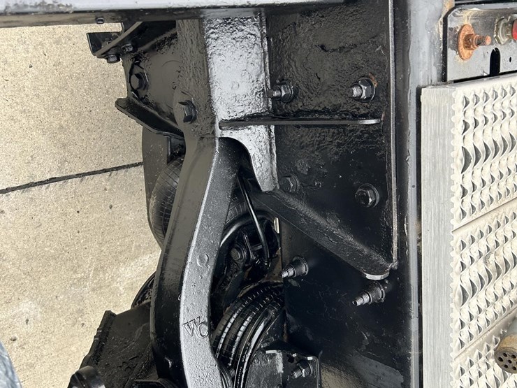 2019-kenworth-t800-image-26