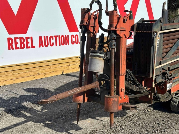 2001-ditch-witch-jt1720-image-4