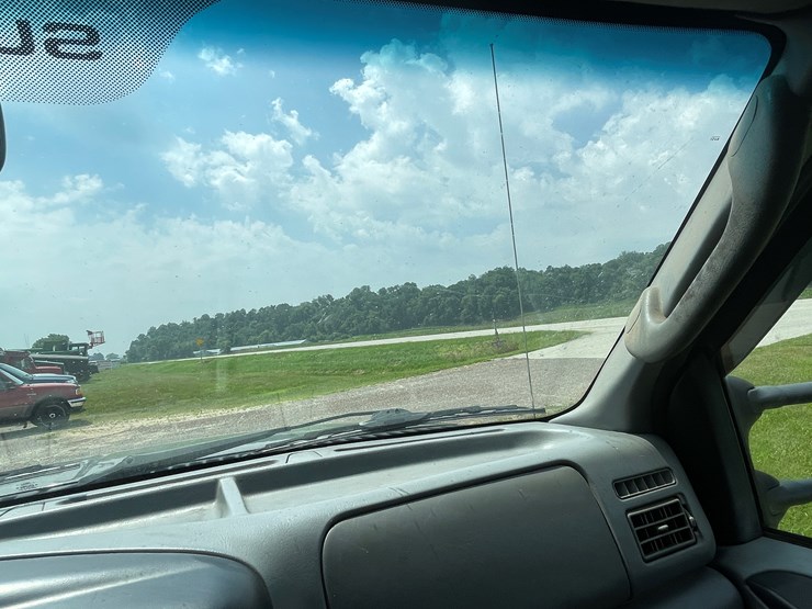 2004-ford-f350-image-75