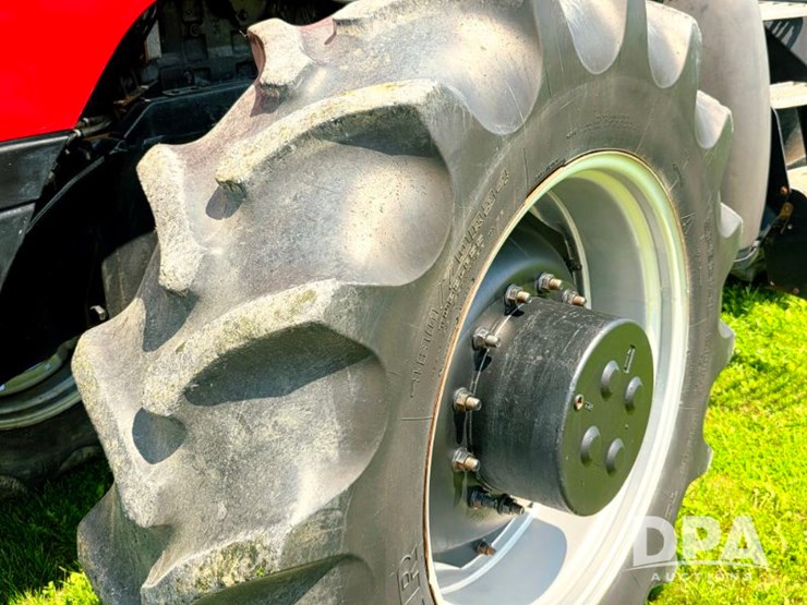 case-ih-mx255-image-29