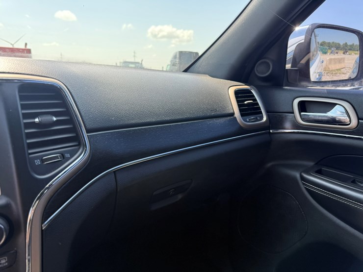 2015-jeep-grand-cherokee-image-20