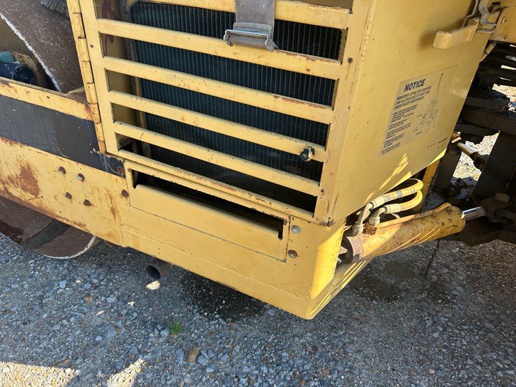 caterpillar-cb-434-image-27