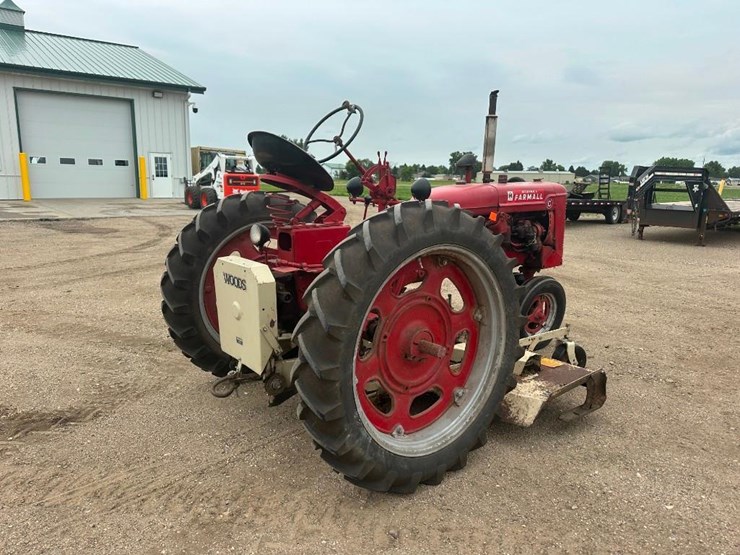 mccormick-farmall-c-tractor-image-5